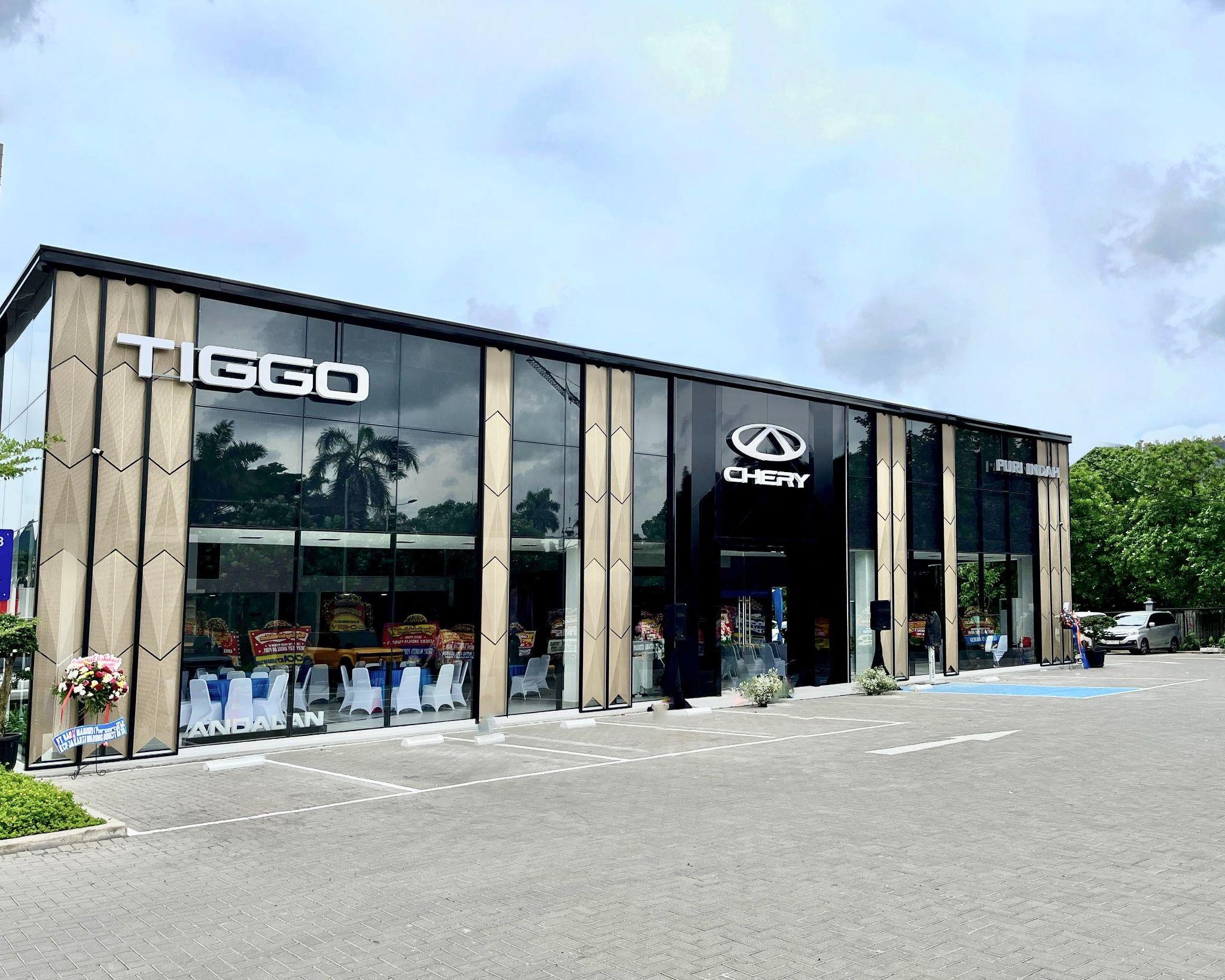 Dealer Generasi Keempat TIGGO Resmi Dibuka. Dealer Chery Puri Indah Menjadi Dealer Pertama 3S Market Setir Kanan yang Menggunakan Standarisasi Baru-image