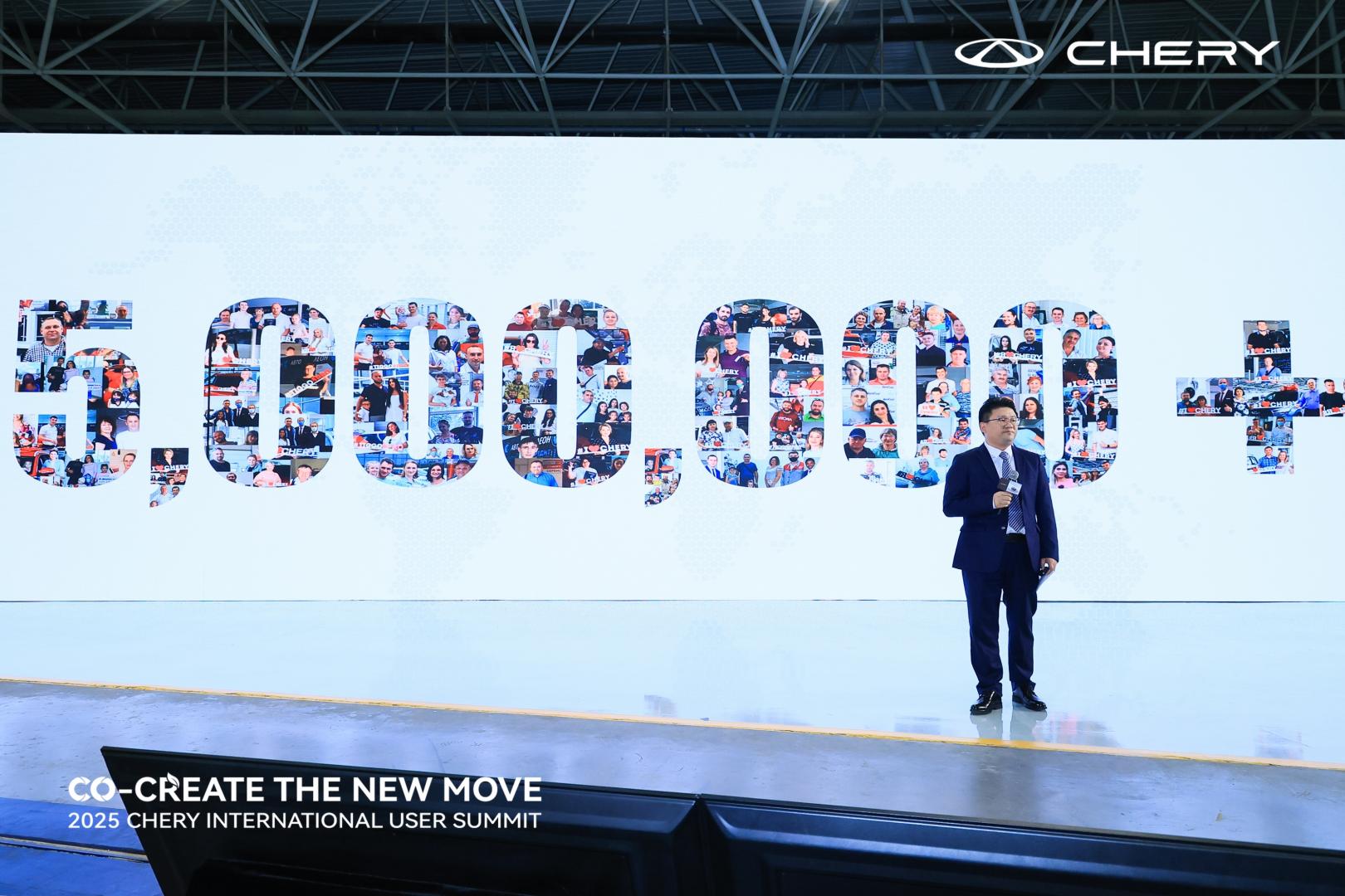 Uji Tabrak TIGGO 9 pada ajang Chery Brand User Summit 2025_ Co-Create the New Move (4)