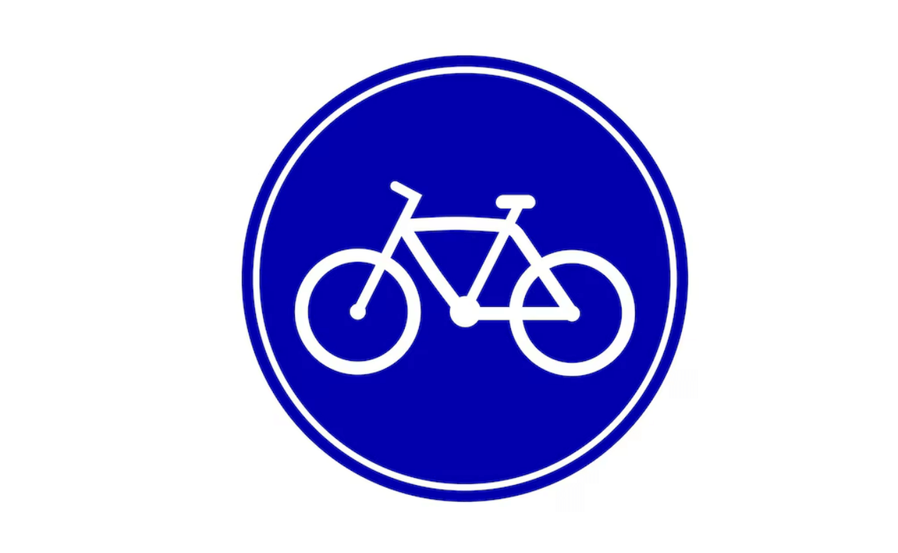 Wajib Menggunakan Jalur Sepeda